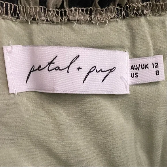 Petal & Pup Remy Dress Emerald Size 8 Animal Print Off The Shoulder Ruffle Midi - Picture 7 of 15